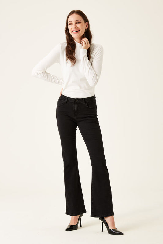 GARCIA CELIA 245 SUPERSLIM FLARED JEANS