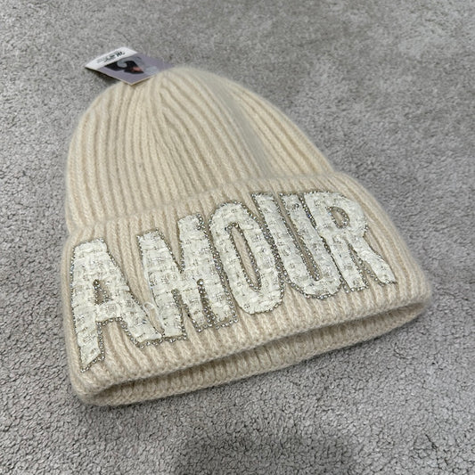 AMOUR HAT OFF WHITE CM-3840