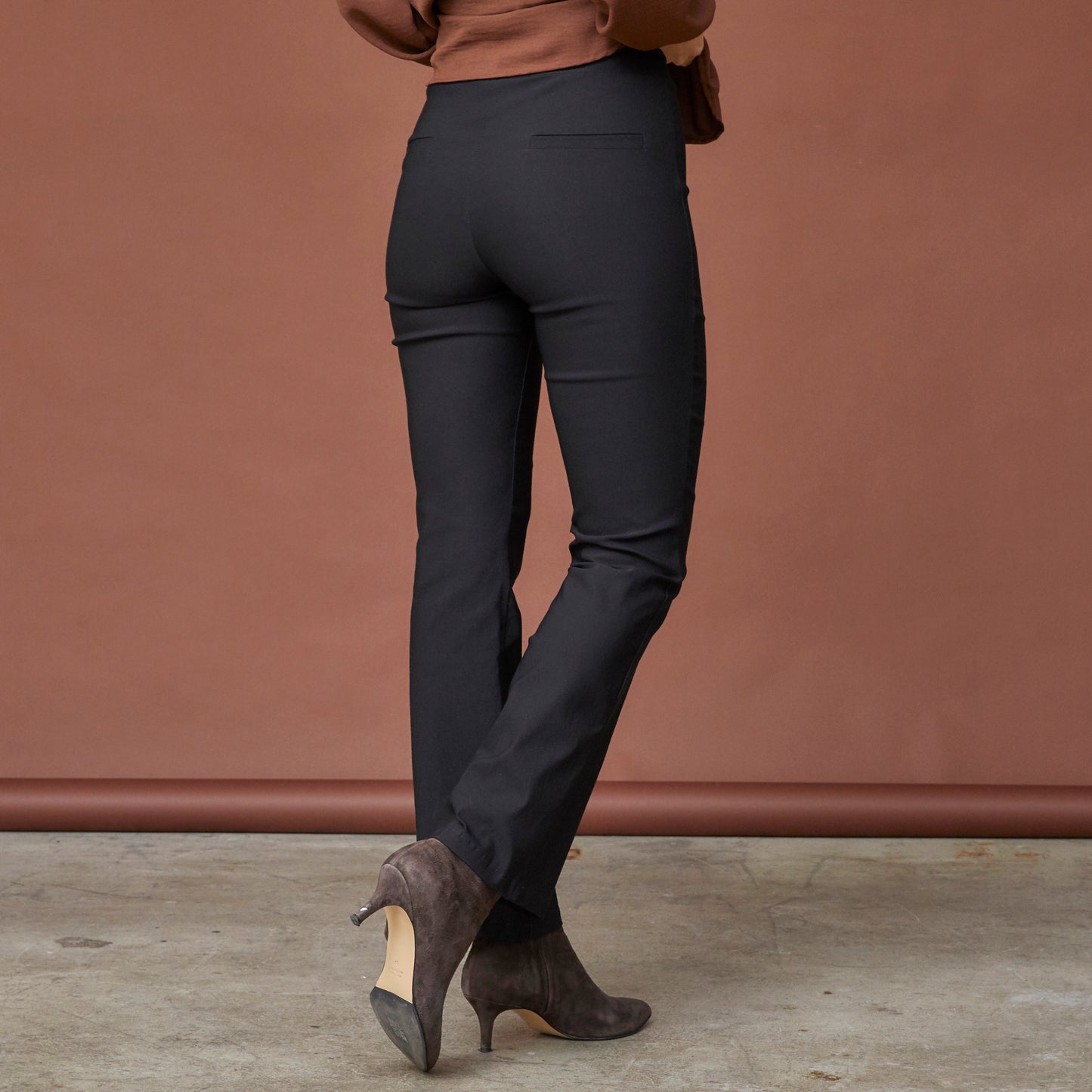 ALLWEEK FEODORA SUPER STRETCH LEGGINGS AW1158