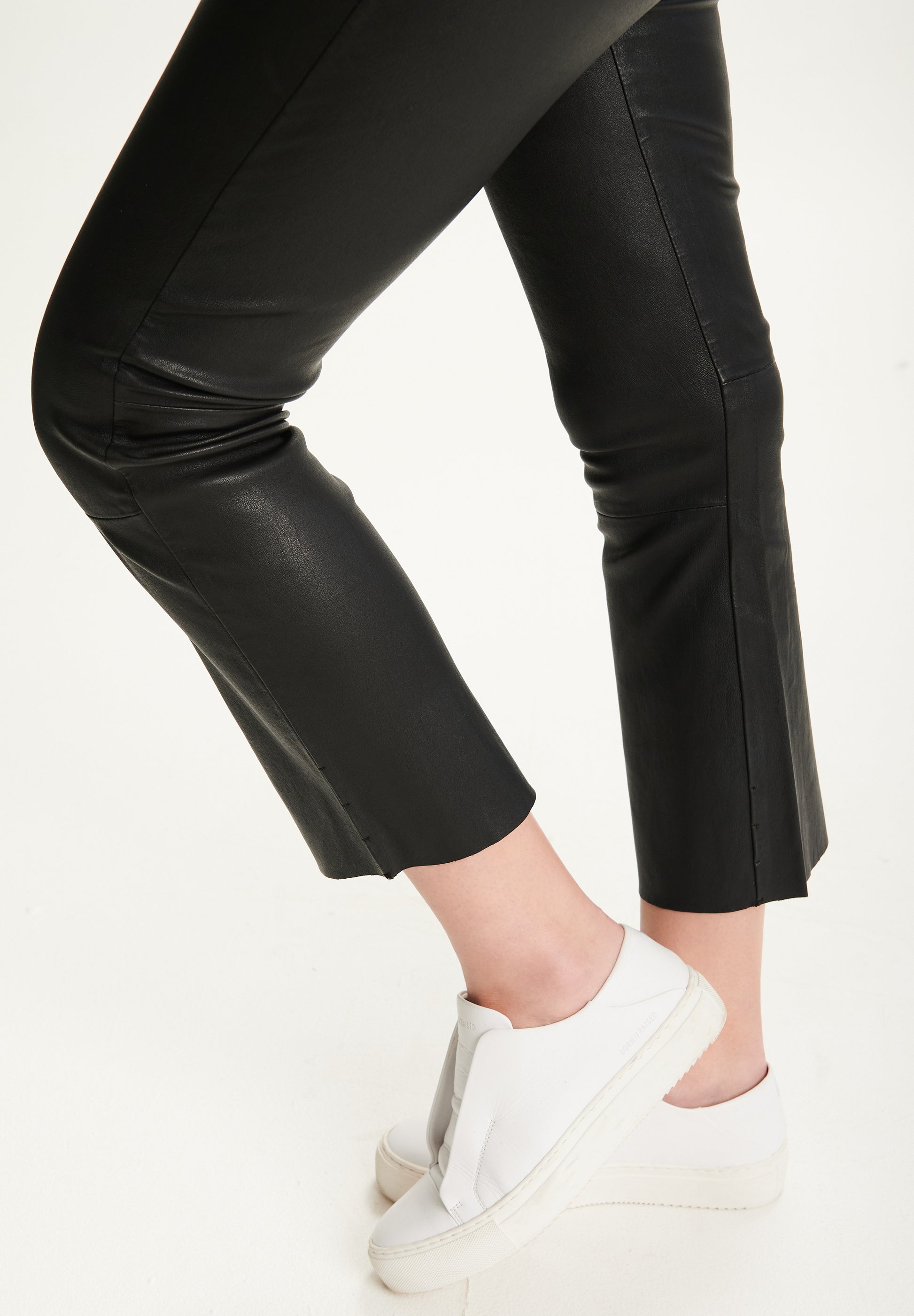 BTF 7/8 BOOTCUT LEGGINGS - Boutique Trine