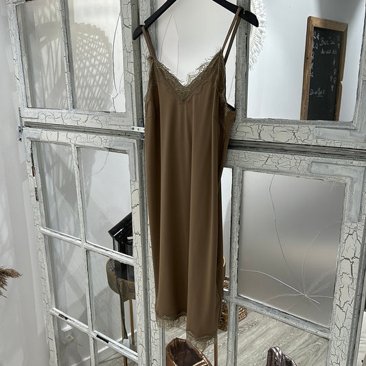 FREEQUENT BICCO STRAP DRESS TAUPE